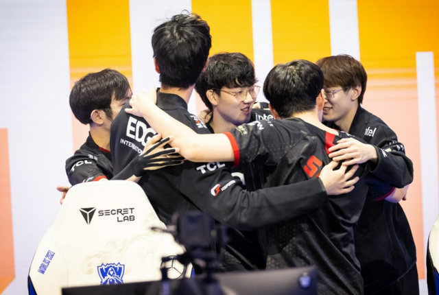 极推动作用 极推动作用