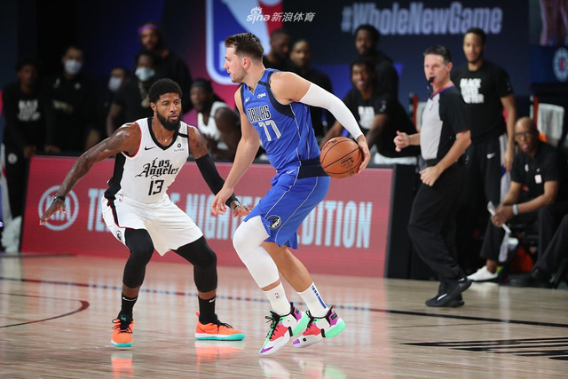 在场上的表 在场上的表