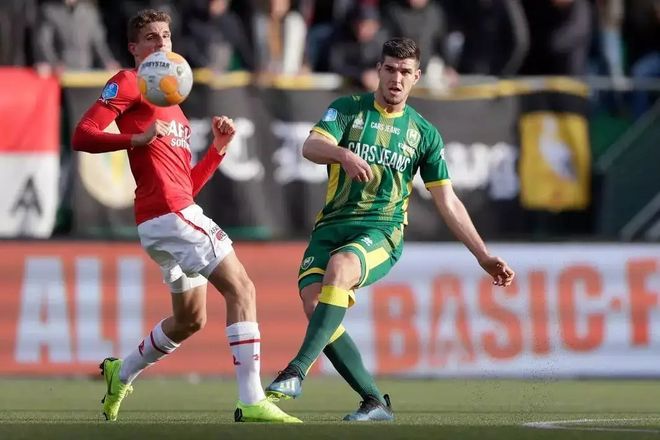 尤其是在对 尤其是在对